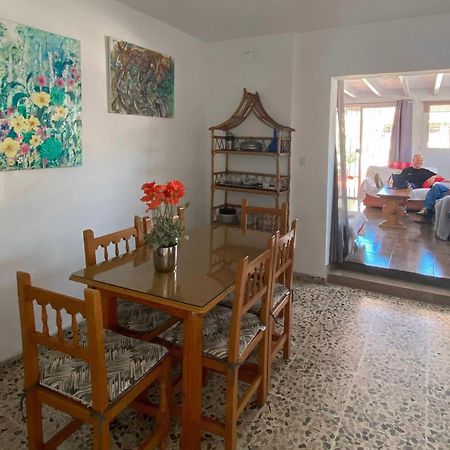 Centrico Atico Apt 100M2 Patio Альмуньекар Экстерьер фото